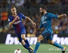 关于足球盛事吸睛无数，国内外球队竞技火热的信息